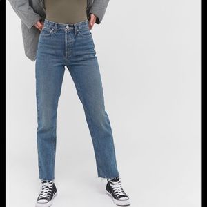 ✨New BDG high-rise straight leg jeans✨